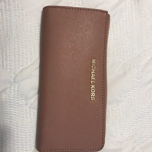 Michael Kors Dusty Rose Wallet